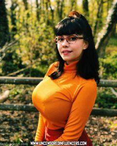 Soheila Clifford Brown Eyes Brown Hair Huge Breasts British