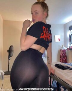 Therealtayyyy Teen Bbw Body Huge Breasts Caucasian