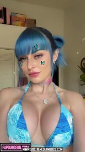 Jewelzblu Bisexual Blue Onlyfans Nudes Blue Eyes Hair