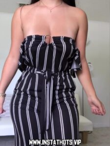 Rosaverte Influencer American Female Curvy Body Big Breasts