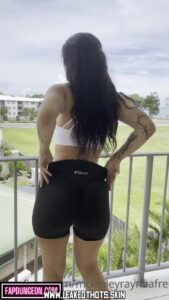 Scarlettrayxo Onlyfans Brown Eyes Content Creator Bisexual
